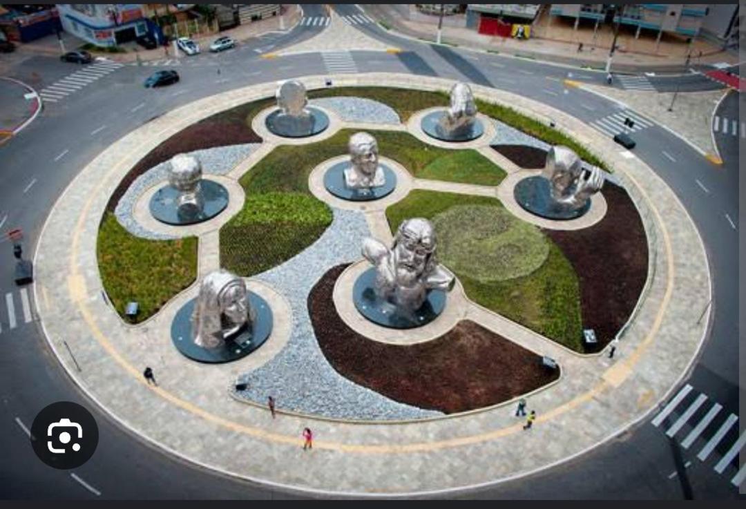 Ape Privilegiado No Centro Da Ocian E A 150M Da Praia E Feirinha, Com Wi-Fi E Garagem ! Praia Grande (Santos) Exterior foto