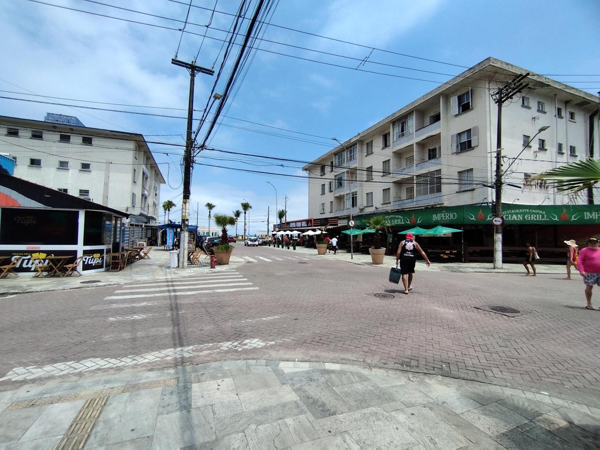 Ape Privilegiado No Centro Da Ocian E A 150M Da Praia E Feirinha, Com Wi-Fi E Garagem ! Praia Grande (Santos) Exterior foto